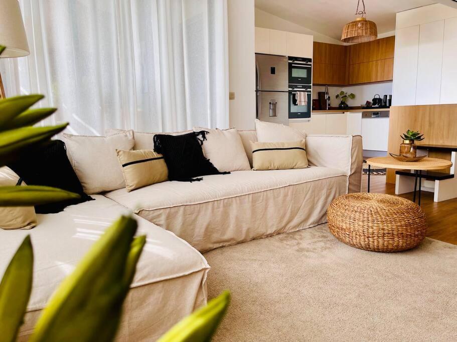 Sunbliss Appartement แซ็งต์-จีลส์-เลส์-แบ็งส์ ภายนอก รูปภาพ